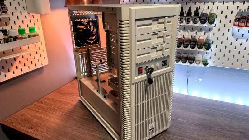 بررسی کیس SilverStone FLP02 — کیس جمع‌وجور و شیک برای بیلدهای مینی-ITX