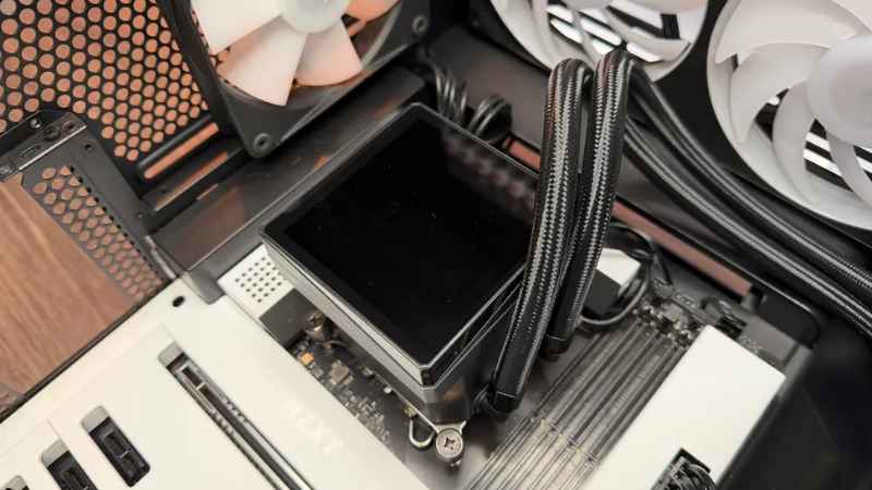 بررسی خنک‌کننده آبی Thermaltake TH360 V3 Ultra ARGB Sync